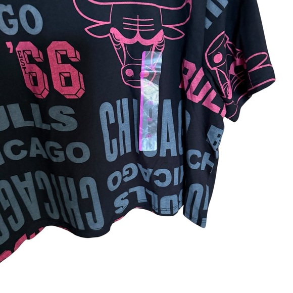 NBA Womens Chicago Bulls Graphic Crop Tee Black All Over Print XXL - Picture 6 of 13